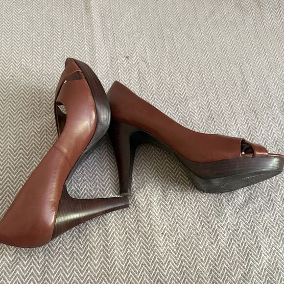 Steve Madden Women's Chestnut Peep Toe Heels Size 9M - Picture 5 of 5